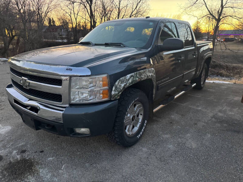 2009 Chevrolet Silverado 1500 for sale at BEAR CREEK AUTO SALES in Spring Valley MN