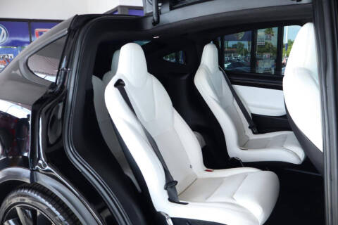 2021 Tesla Model X Long Range Plus