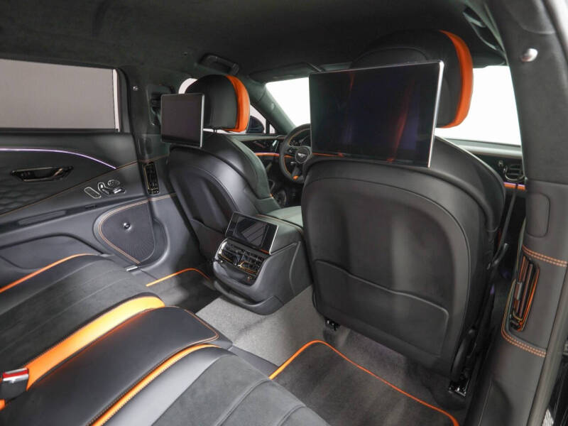 2025 Bentley Flying Spur