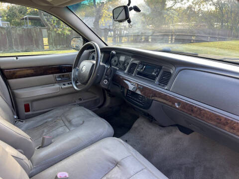 2009 Mercury Grand Marquis LS