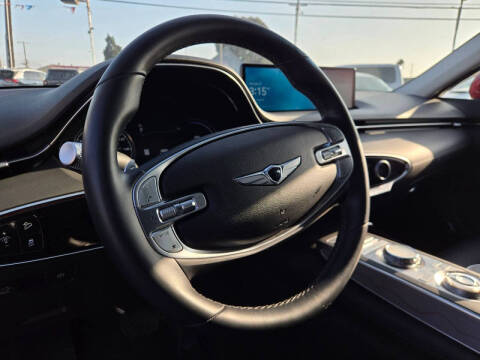 2023 Genesis GV70 2.5T Standard