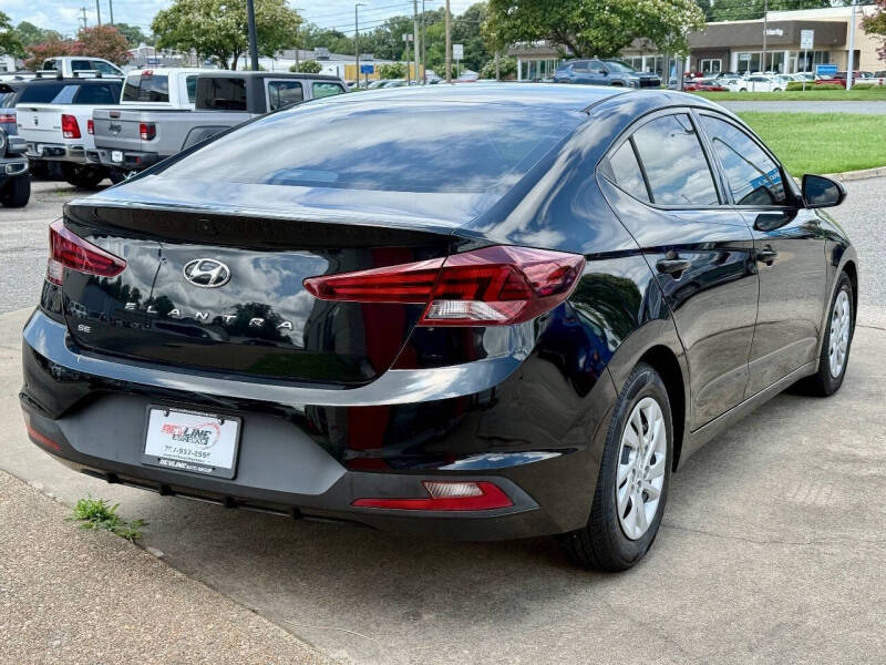 2020 Hyundai Elantra SE