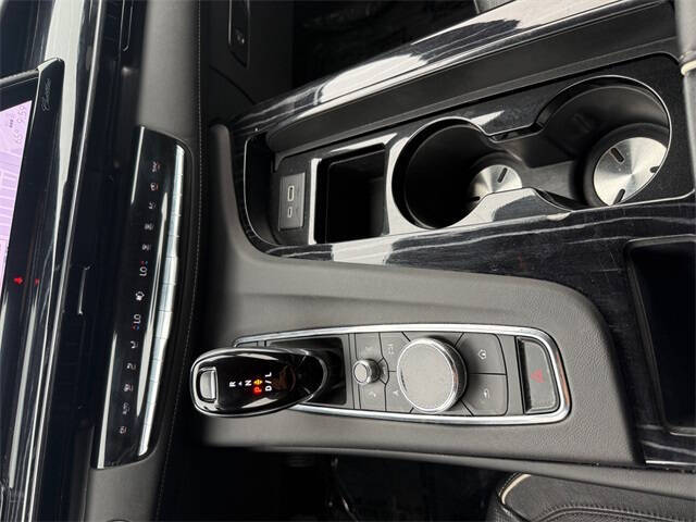 2023 Cadillac Escalade ESV Sport