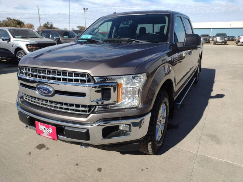 Used 2018 Ford F-150 XLT with VIN 1FTFW1EG8JKE59383 for sale in Chamberlain, SD