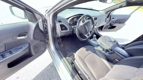 2013 Chrysler 200 Touring