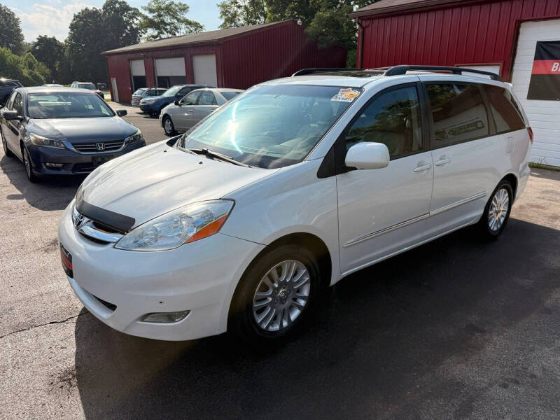 2008 Toyota Sienna XLE