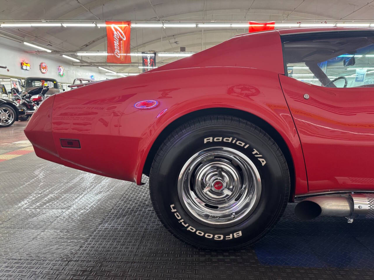 1974 Chevrolet Corvette 28