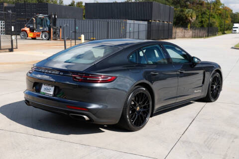 2020 Porsche Panamera