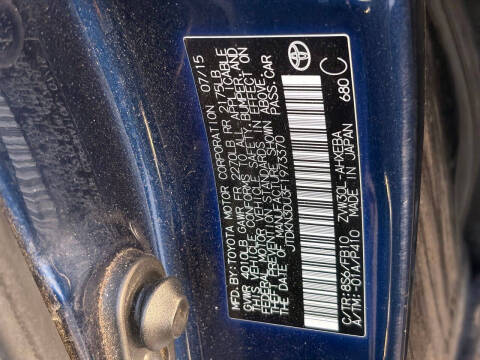 2015 Toyota Prius Two
