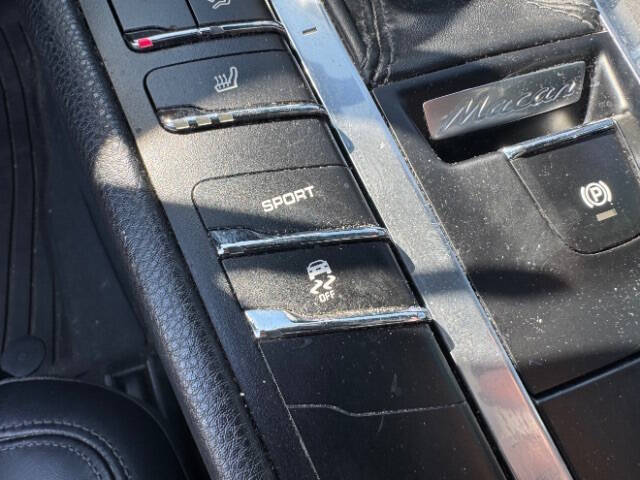 2017 Porsche Macan S