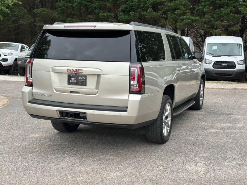 2017 GMC Yukon XL SLE