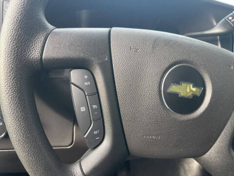 2024 Chevrolet Express 2500