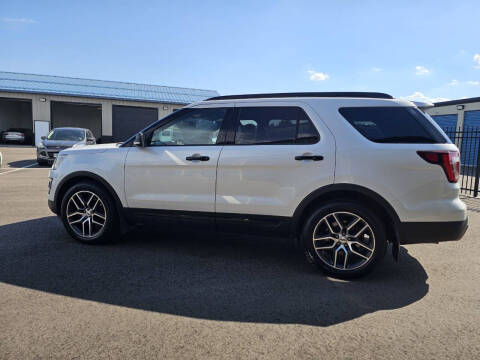 2017 Ford Explorer Sport