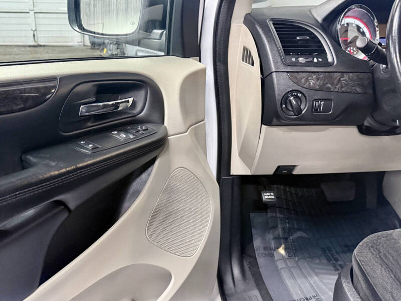 2015 Dodge Grand Caravan SE