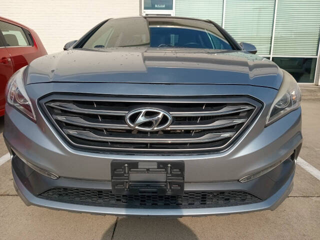 2015 Hyundai SONATA for sale at Auto Haus Imports in Grand Prairie, TX