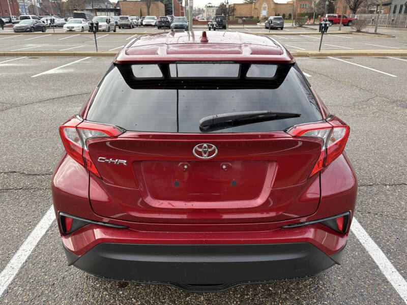 2019 Toyota C-HR XLE