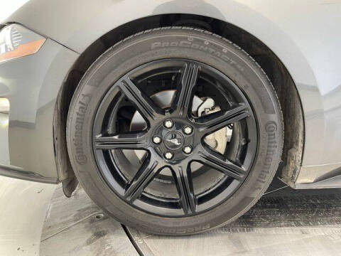 2020 Ford Mustang EcoBoost