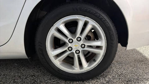 2017 Chevrolet Cruze LT Auto