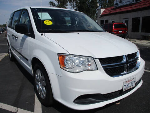 2016 Dodge Grand Caravan for sale at F & A Car Sales Inc in Ontario CA