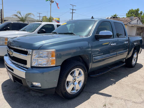 2010 Chevrolet Silverado 1500 for sale at JR'S AUTO SALES in Pacoima CA