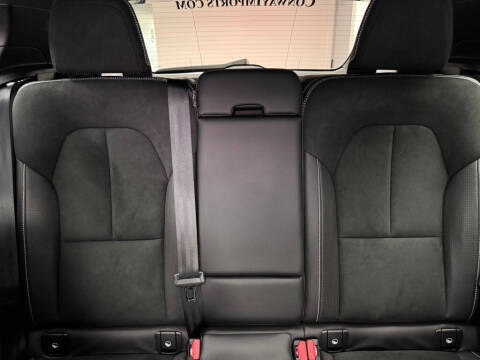 2021 Volvo XC40 Recharge Pure Electric P8