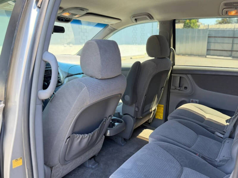 2006 Toyota Sienna
