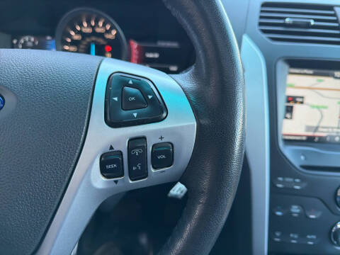 2012 Ford Explorer XLT