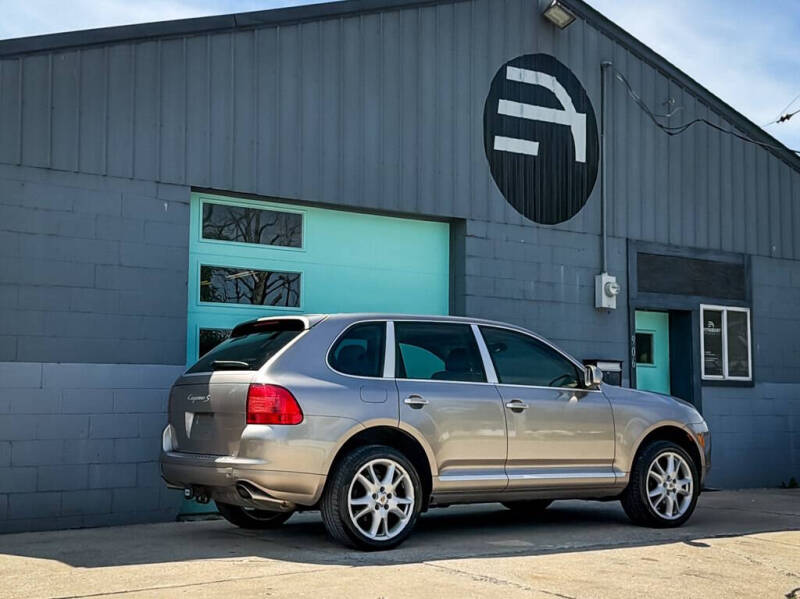 2005 Porsche Cayenne S