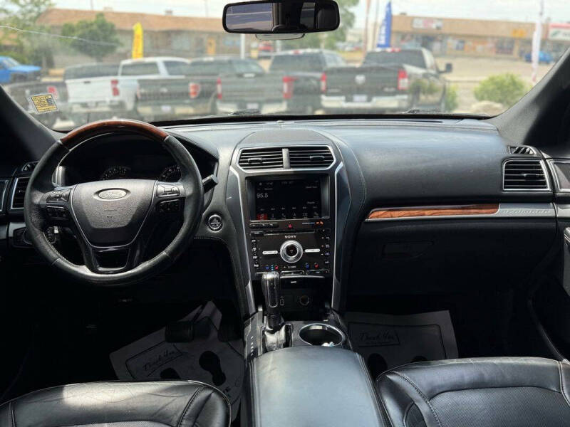 2018 Ford Explorer Platinum