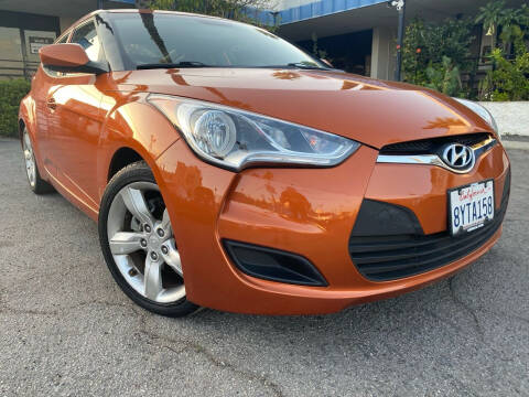 2012 Hyundai Veloster for sale at Galaxy of Cars in North Hills CA