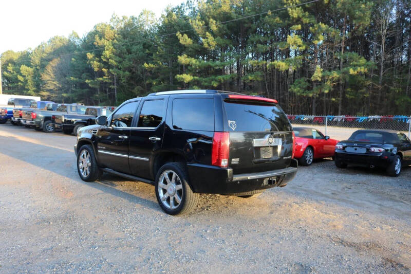 2011 Cadillac Escalade Premium