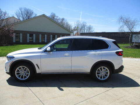 2022 BMW X5 for sale at Lease Car Sales 2 in Warrensville Heights OH