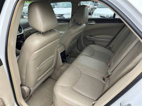 2011 Chrysler 300 Limited