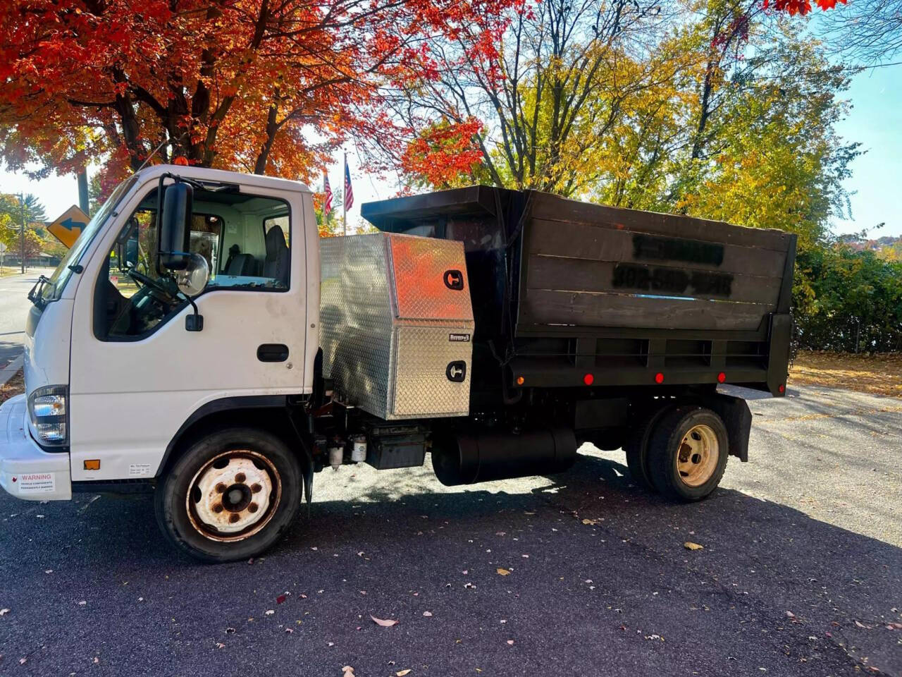 2007 Isuzu NQR for sale at H&M Used Cars in Passaic, NJ