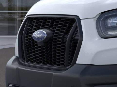 2025 Ford Transit 250
