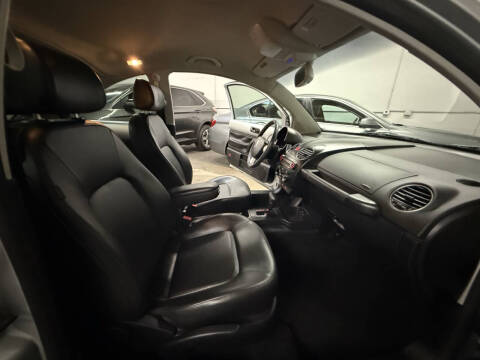 2008 Volkswagen New Beetle S