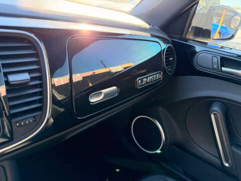 2012 Volkswagen Beetle 2.5L