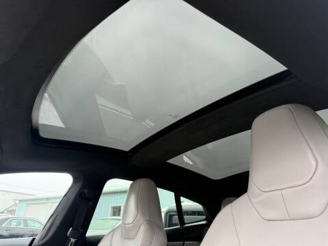 2015 Tesla Model S P85D