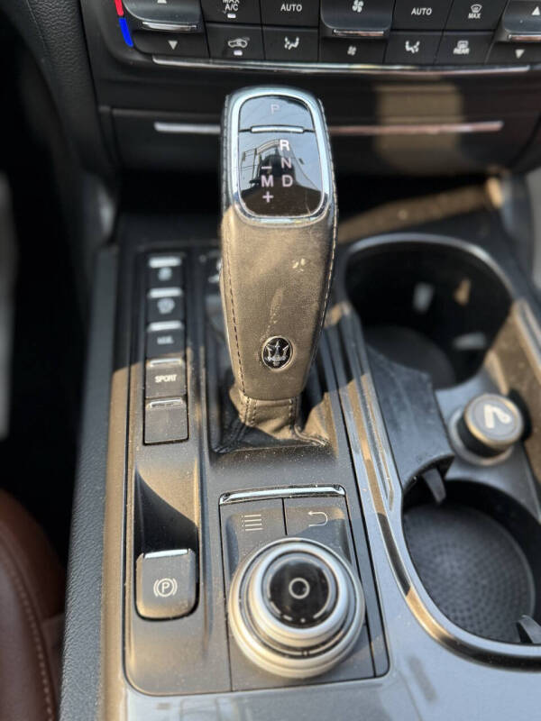 2019 Maserati Ghibli