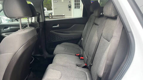 2019 Hyundai Santa Fe SE 2.4L