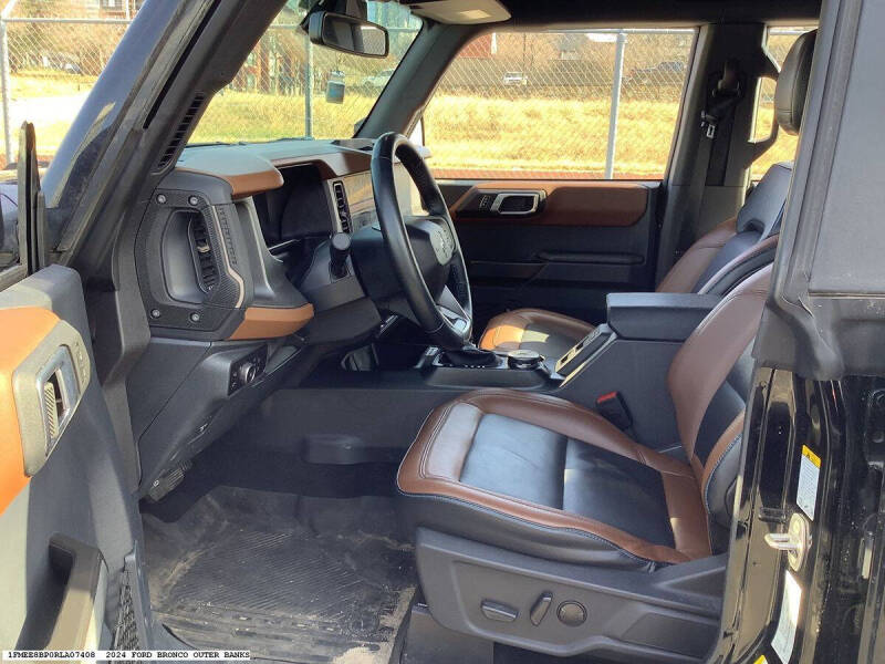 2024 Ford Bronco Outer Banks