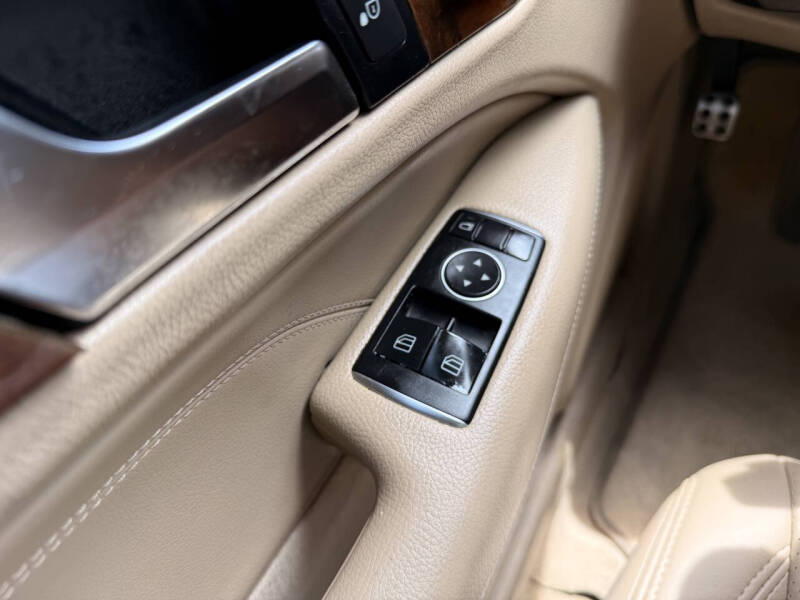 2012 Mercedes-Benz C-Class C 250