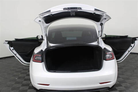 2021 Tesla Model 3 Standard Range Plus