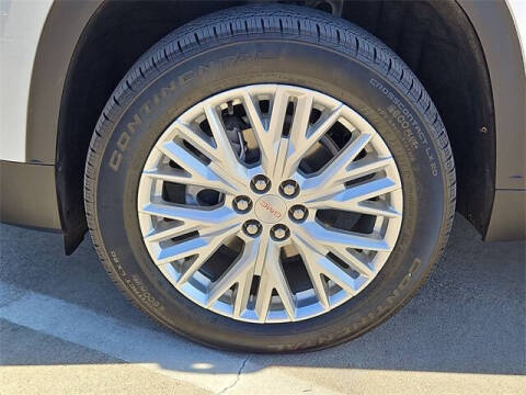 2024 GMC Acadia Elevation