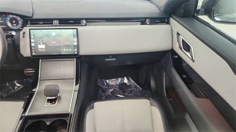2024 Land Rover Range Rover Velar P250 Dynamic SE