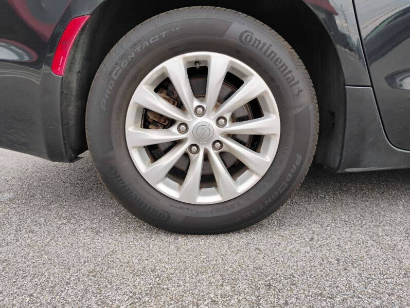 2019 Chrysler Pacifica Touring L