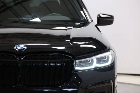 2021 BMW 7 Series 740i