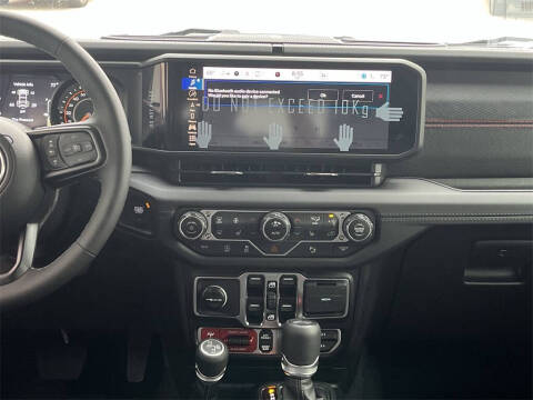 2025 Jeep Wrangler Rubicon X