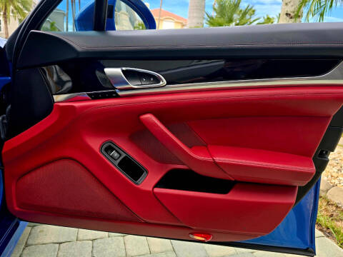 2015 Porsche Panamera S E-Hybrid