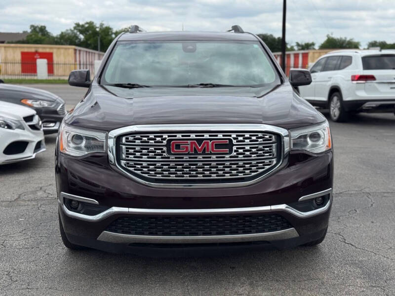 2017 GMC Acadia Denali
